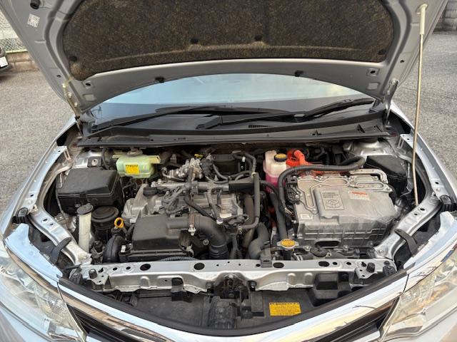 カローラフィールダー ハイブリッドG 純正SDナビ フルセグTV バックカメラ ブルーツゥース対応ナビ ETC車載器 黒革調シートカバー アイドリングストップ 横滑り防止装置 オートマチックハイビーム レーンアシスト 衝突軽減ブレーキ(24枚目)