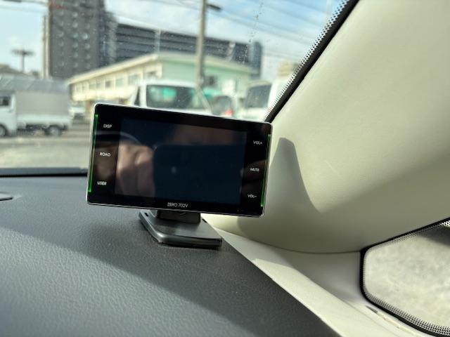 ノート 　社外メモリーナビ　フルセグＴＶ　ブルーツゥース対応ナビ　ドライブレコーダーナビ連動　ＥＴＣ車載器　スマートキー　Ｐスタート　アイドリングストップ　横滑り防止装置　レーンキープアシスト（15枚目）