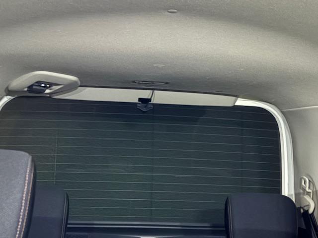 セレナ ハイウェイスター　Ｓ－ハイブリッド　純メモリーナビ　フルセグＴＶ　バックカメラ　前後カメラデジタルインナーミラー　ＥＴＣ車載器ナビ連動　室内ＬＥＤ電球　ブルーツゥース対応ナビ　クルーズコントロール　三列８人乗り　左パワースライドドア（14枚目）