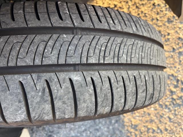 セレナ ハイウェイスター　Ｓ－ハイブリッド　純メモリーナビ　フルセグＴＶ　バックカメラ　前後カメラデジタルインナーミラー　ＥＴＣ車載器ナビ連動　室内ＬＥＤ電球　ブルーツゥース対応ナビ　クルーズコントロール　三列８人乗り　左パワースライドドア（25枚目）