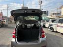 ノート 　社外メモリーナビ　フルセグＴＶ　ブルーツゥース対応ナビ　ドライブレコーダーナビ連動　ＥＴＣ車載器　スマートキー　Ｐスタート　アイドリングストップ　横滑り防止装置　レーンキープアシスト（6枚目）