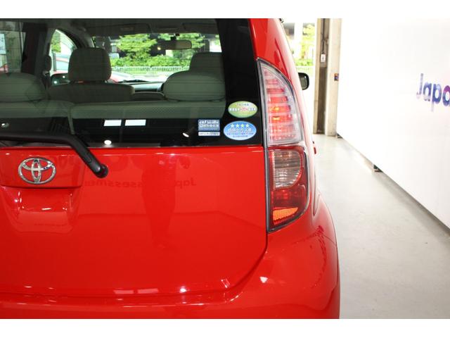 X Fパッケージ 弊社販売下取車 禁煙車 タイミングチェーン ベンチシート コラムシフト 運転席シートリフター 純正ナビ キーフリーシステム/イモビライザー ETC リアプライバシーガラス 車検R5/7 トヨタDラー保証書 記録簿有 取説 Sキー(11枚目)
