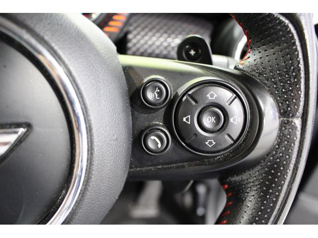 ＭＩＮＩ クーパーＳ★Ｆ５６ターボ★走行３５５６６ｋｍ★チリパッケージ　＜ライト・エキサイトメント・ストレージコンパートメントＰＫＧ★ＪＯＨＮＣＯＯＰＥＲＷＯＲＫＳ革巻ステア・クルコン・ドライビングモード・１０本ツインスポーク１７ＡＷ＞ＨＤＤナビ・シートヒーター・ＥＴＣ（31枚目）