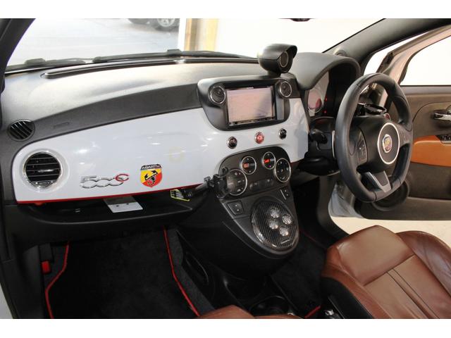 アバルト５００Ｃ ベースグレード☆エッセエッセＫＯＮＩキット装着車☆Ｔベルト・　テンショナー・ウォーターポンプ・ＬＬＣ交換済（Ｒ５／１０－７９５５０ｋｍ時記録簿有）レコードモンツァマフラー☆茶革スポーツシート☆ナビ・ＴＶ・バックモニター・ＥＴＣ・ドラレコ・リモコンキー☆検Ｒ８／７（30枚目）