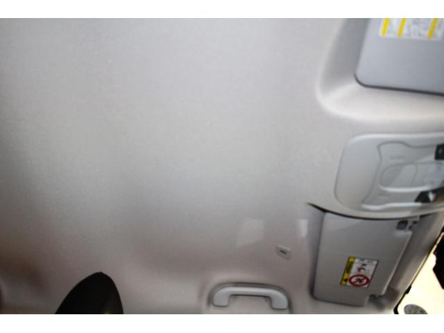 ジープ・レネゲード リミテッド★ターボ★ユーザー買取１オナ禁煙車★スマホ連携ナビ　セーフティサポート／アダプティブクルコン★ＬＥＤヘッド＆フォグ／オートライト／Ｒフォグ★黒本革シート／パワーシート／シートヒーター★革巻ステア／ヒーター付★ＵコネナビＤＴＶバックモニター★ＥＴＣ２．０（13枚目）