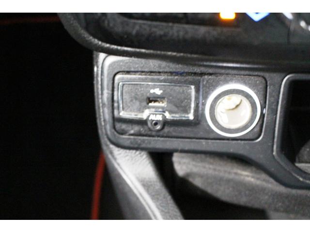ジープ・レネゲード リミテッド★ターボ★ユーザー買取１オナ禁煙車★スマホ連携ナビ　セーフティサポート／アダプティブクルコン★ＬＥＤヘッド＆フォグ／オートライト／Ｒフォグ★黒本革シート／パワーシート／シートヒーター★革巻ステア／ヒーター付★ＵコネナビＤＴＶバックモニター★ＥＴＣ２．０（29枚目）