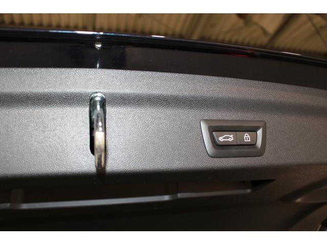 ＭＩＮＩ クーパーＳ　Ｅ　クロスオーバー　オール４★５人乗☆白ルーフ　★ルーフレール☆ユーザー買取１オナ禁煙車★ペッパーＰＫＧ（パーキングアシスト・ＰＤＣ・リアビューカメラ）★ＭＩＮＩコネクトナビ・ＳＯＳコール★シートヒーター★ＣＡＢＡＮＡ革調シートカバー☆ミラーＥＴＣ（14枚目）