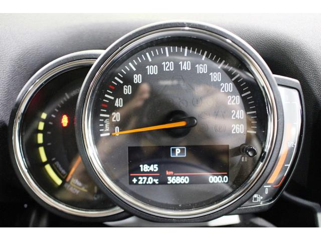 ＭＩＮＩ クーパーＳ　Ｅ　クロスオーバー　オール４★５人乗☆白ルーフ　★ルーフレール☆ユーザー買取１オナ禁煙車★ペッパーＰＫＧ（パーキングアシスト・ＰＤＣ・リアビューカメラ）★ＭＩＮＩコネクトナビ・ＳＯＳコール★シートヒーター★ＣＡＢＡＮＡ革調シートカバー☆ミラーＥＴＣ（27枚目）