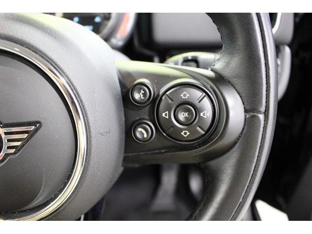 ＭＩＮＩ クーパーＳ　Ｅ　クロスオーバー　オール４★５人乗☆白ルーフ　★ルーフレール☆ユーザー買取１オナ禁煙車★ペッパーＰＫＧ（パーキングアシスト・ＰＤＣ・リアビューカメラ）★ＭＩＮＩコネクトナビ・ＳＯＳコール★シートヒーター★ＣＡＢＡＮＡ革調シートカバー☆ミラーＥＴＣ（44枚目）