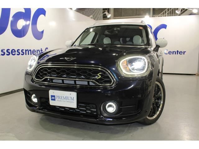ＭＩＮＩ クーパーＳ　Ｅ　クロスオーバー　オール４★５人乗☆白ルーフ　★ルーフレール☆ユーザー買取１オナ禁煙車★ペッパーＰＫＧ（パーキングアシスト・ＰＤＣ・リアビューカメラ）★ＭＩＮＩコネクトナビ・ＳＯＳコール★シートヒーター★ＣＡＢＡＮＡ革調シートカバー☆ミラーＥＴＣ（52枚目）