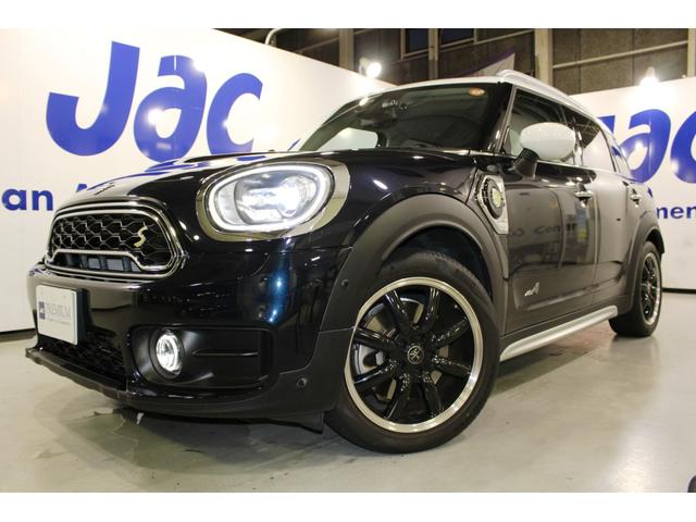 ＭＩＮＩ クーパーＳ　Ｅ　クロスオーバー　オール４★５人乗☆白ルーフ　★ルーフレール☆ユーザー買取１オナ禁煙車★ペッパーＰＫＧ（パーキングアシスト・ＰＤＣ・リアビューカメラ）★ＭＩＮＩコネクトナビ・ＳＯＳコール★シートヒーター★ＣＡＢＡＮＡ革調シートカバー☆ミラーＥＴＣ（53枚目）