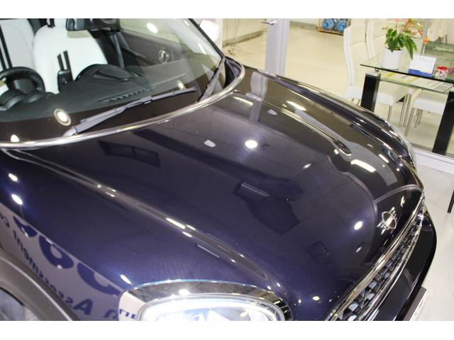 ＭＩＮＩ クーパーＳ　Ｅ　クロスオーバー　オール４★５人乗☆白ルーフ　★ルーフレール☆ユーザー買取１オナ禁煙車★ペッパーＰＫＧ（パーキングアシスト・ＰＤＣ・リアビューカメラ）★ＭＩＮＩコネクトナビ・ＳＯＳコール★シートヒーター★ＣＡＢＡＮＡ革調シートカバー☆ミラーＥＴＣ（60枚目）