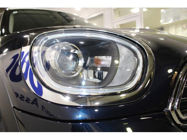 ＭＩＮＩ クーパーＳ　Ｅ　クロスオーバー　オール４★５人乗☆白ルーフ　★ルーフレール☆ユーザー買取１オナ禁煙車★ペッパーＰＫＧ（パーキングアシスト・ＰＤＣ・リアビューカメラ）★ＭＩＮＩコネクトナビ・ＳＯＳコール★シートヒーター★ＣＡＢＡＮＡ革調シートカバー☆ミラーＥＴＣ（61枚目）