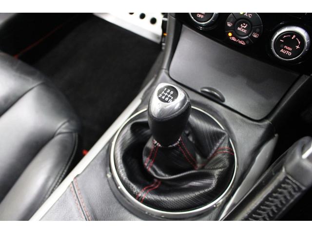 ＲＸ－８ トゥルーレッドスタイルＶｅｉｌｓｉｄｅフロントエアロ★専用色　☆禁煙車☆ＡＤＶＡＮＲａｃｉｎｇＲＳＩＩＩ１８ＡＷ＆ＢＬＩＴＺフルタップ車高調★Ｄｅｆｉ３連メーター★カロッツェリアメモリナビ／フルセグＴＶ／ＤＶＤ／ＢＴ前後ドラレコ／ＥＴＣ★カード型アドバンストキー（30枚目）