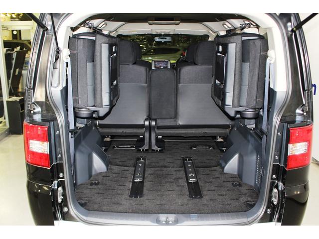 デリカＤ：５ Ｇ　プレミアム４ＷＤ☆１オナ禁煙車☆後席純９Ｗ型吊下モニター　☆クルコン☆両Ｐスラ＆Ｐバックドア☆ＨＩＤヘッド／オートライト／Ｆフォグ☆メッキドアミラー＆ハンドル☆純１８ＡＷ☆純ナビＲｏｃｋｆｏｒｄＦｏｓｇａｔｅプレミアムサウンド／マルチアラウンドモニターＥＴＣ（8枚目）