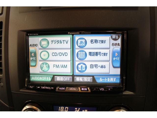 パジェロ ロング　リミテッドエディション４ＷＤ７人乗☆背面ハードカバー　☆パナソニックナビ／フルセグＴＶ／バックモニター＆アルパイン１０．１型フリップダウンモニター☆４×４エンジニアリング１６インチＡＷ☆ＨＩＤヘッド／オートライト／前後フォグ☆黒革調シートカバー☆ヒッチＭ（31枚目）