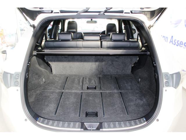 ハリアー エレガンスMOPパノラマムーンルーフ・黒本革電動シート禁煙車 ★1オーナー★MOP★ナビTVバックモニターBlu-rayUSB/AUX★快適温熱シート★電動ロールシェード★クリソナ/バックソナ★LEDヘッド&Fフォグ★純17AW★スマートキー/Pスタート★ETC(8枚目)