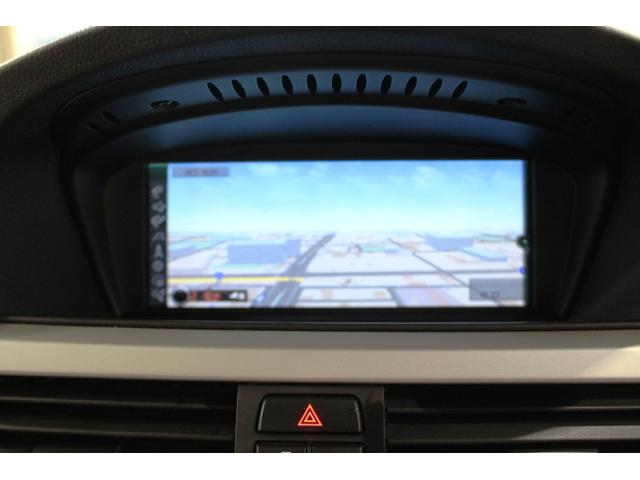 3シリーズ 320i☆6速マニュアルLCIモデル☆禁煙車★検9/9/27 ☆純ナビ・AUX・Mサーバー・DVD・BTハンズフリーフォン☆キセノンヘッド・前後フォグ・純16AW☆パワーシート☆コンフォートアクセス・Pスタート☆左右独立オートエアコン☆ミラー内蔵ETC☆ドラレコ(24枚目)