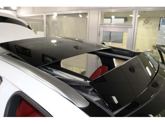 RX RX300 Fスポーツ☆ユーザー買取1オナ禁煙車☆R2後期型 MOPパノラマルーフ/ルーフレール・360°モニター☆純SDナビ/プレミアムサウンドDTV・Blu-ray・スマホ連携☆赤革スポーツシート電動ヒーター&エアシート☆セーフティシステム+BSM・HUD(16枚目)