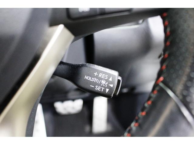 RX RX300 Fスポーツ☆ユーザー買取1オナ禁煙車☆R2後期型 MOPパノラマルーフ/ルーフレール・360°モニター☆純SDナビ/プレミアムサウンドDTV・Blu-ray・スマホ連携☆赤革スポーツシート電動ヒーター&エアシート☆セーフティシステム+BSM・HUD(40枚目)