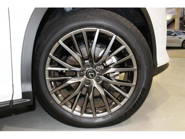 RX RX300 Fスポーツ☆ユーザー買取1オナ禁煙車☆R2後期型 MOPパノラマルーフ/ルーフレール・360°モニター☆純SDナビ/プレミアムサウンドDTV・Blu-ray・スマホ連携☆赤革スポーツシート電動ヒーター&エアシート☆セーフティシステム+BSM・HUD(44枚目)