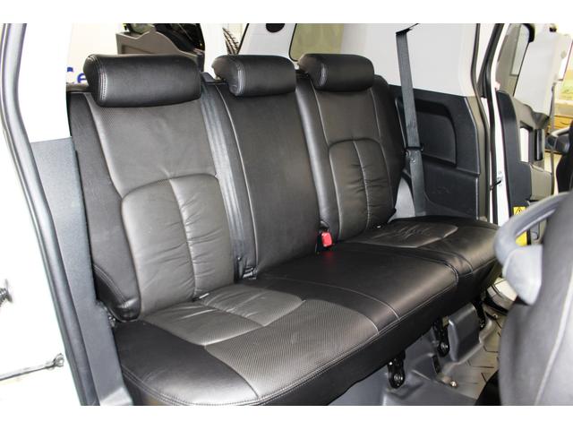 FJクルーザー カラーパッケージP/T4WD★1GR-FEタイミングチェーン ★BFGoodrichTrail-TerrainT/Aホワイトレタータイヤ&純OP17AW/サイドステップ/プライバシーガラス☆クルコン☆リアスポ☆純SDナビTVバックモニターETC☆リモコンキー2本(20枚目)