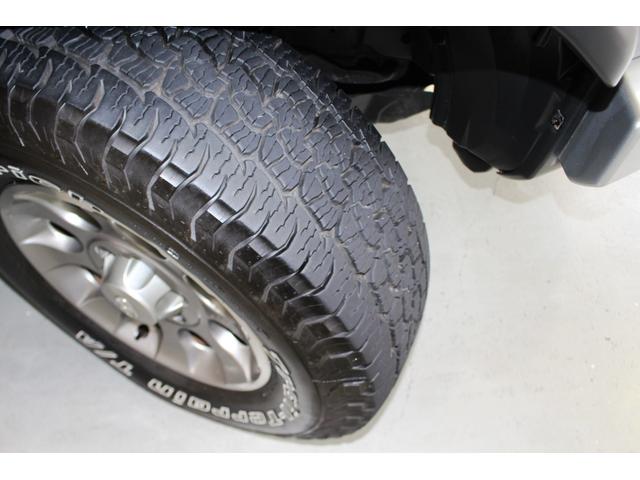 FJクルーザー カラーパッケージP/T4WD★1GR-FEタイミングチェーン ★BFGoodrichTrail-TerrainT/Aホワイトレタータイヤ&純OP17AW/サイドステップ/プライバシーガラス☆クルコン☆リアスポ☆純SDナビTVバックモニターETC☆リモコンキー2本(54枚目)