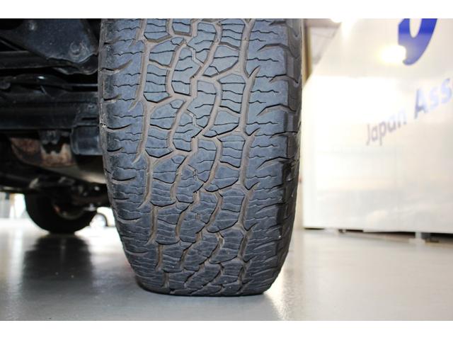 FJクルーザー カラーパッケージP/T4WD★1GR-FEタイミングチェーン ★BFGoodrichTrail-TerrainT/Aホワイトレタータイヤ&純OP17AW/サイドステップ/プライバシーガラス☆クルコン☆リアスポ☆純SDナビTVバックモニターETC☆リモコンキー2本(56枚目)