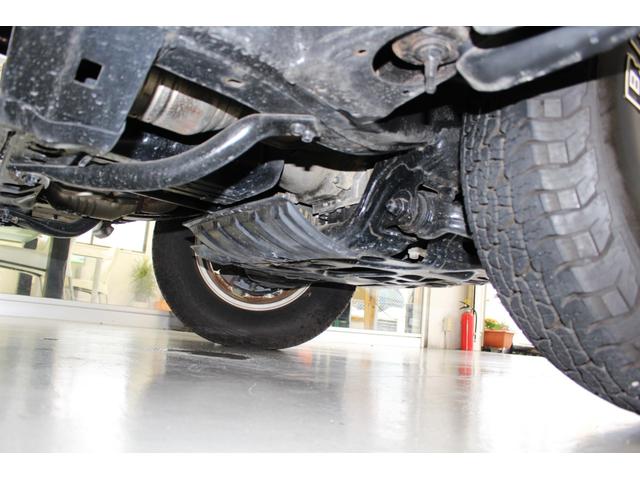 FJクルーザー カラーパッケージP/T4WD★1GR-FEタイミングチェーン ★BFGoodrichTrail-TerrainT/Aホワイトレタータイヤ&純OP17AW/サイドステップ/プライバシーガラス☆クルコン☆リアスポ☆純SDナビTVバックモニターETC☆リモコンキー2本(65枚目)