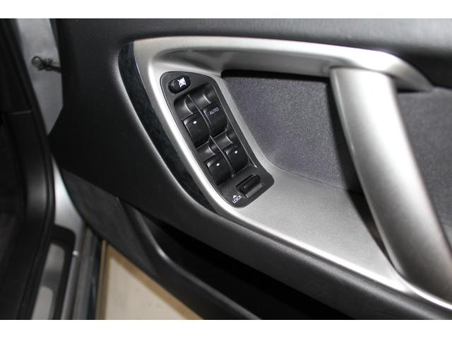 ★運転席パワーウインドウスイッチ。