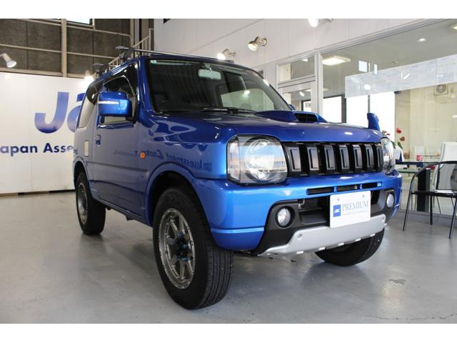 ジムニー クロスアドベンチャーＸＣ☆Ｐ／Ｔ４ＷＤ☆８型☆ＤＯＨＣターボ　☆社外１６ＡＷ・検対マフラー・ＬＥＤテール・ルーフキャリアベース☆『Ｘ－Ａｄｖｅｎｔｕｒｅ』専用ブラック合皮シート・ヒーター付☆革巻ステア☆ボディ同色ミラー電格ヒーターウインカー付☆ナビＴＶ・ＥＴＣ（4枚目）