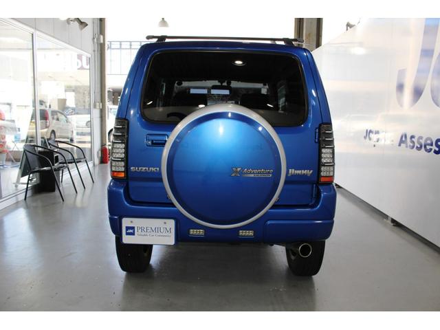 ジムニー クロスアドベンチャーＸＣ☆Ｐ／Ｔ４ＷＤ☆８型☆ＤＯＨＣターボ　☆社外１６ＡＷ・検対マフラー・ＬＥＤテール・ルーフキャリアベース☆『Ｘ－Ａｄｖｅｎｔｕｒｅ』専用ブラック合皮シート・ヒーター付☆革巻ステア☆ボディ同色ミラー電格ヒーターウインカー付☆ナビＴＶ・ＥＴＣ（5枚目）