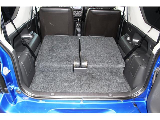 ジムニー クロスアドベンチャーＸＣ☆Ｐ／Ｔ４ＷＤ☆８型☆ＤＯＨＣターボ　☆社外１６ＡＷ・検対マフラー・ＬＥＤテール・ルーフキャリアベース☆『Ｘ－Ａｄｖｅｎｔｕｒｅ』専用ブラック合皮シート・ヒーター付☆革巻ステア☆ボディ同色ミラー電格ヒーターウインカー付☆ナビＴＶ・ＥＴＣ（10枚目）