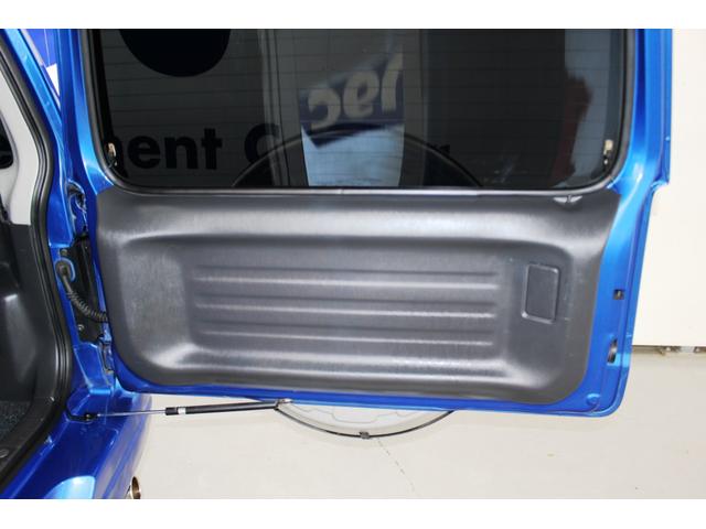ジムニー クロスアドベンチャーＸＣ☆Ｐ／Ｔ４ＷＤ☆８型☆ＤＯＨＣターボ　☆社外１６ＡＷ・検対マフラー・ＬＥＤテール・ルーフキャリアベース☆『Ｘ－Ａｄｖｅｎｔｕｒｅ』専用ブラック合皮シート・ヒーター付☆革巻ステア☆ボディ同色ミラー電格ヒーターウインカー付☆ナビＴＶ・ＥＴＣ（11枚目）