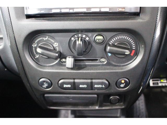 ジムニー クロスアドベンチャーＸＣ☆Ｐ／Ｔ４ＷＤ☆８型☆ＤＯＨＣターボ　☆社外１６ＡＷ・検対マフラー・ＬＥＤテール・ルーフキャリアベース☆『Ｘ－Ａｄｖｅｎｔｕｒｅ』専用ブラック合皮シート・ヒーター付☆革巻ステア☆ボディ同色ミラー電格ヒーターウインカー付☆ナビＴＶ・ＥＴＣ（35枚目）