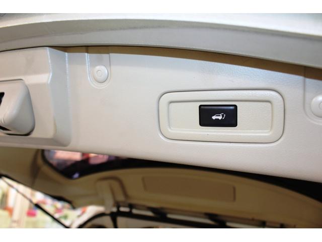 ムラーノ 350XV FOUR☆後期型☆純正フルエアロ・ガラスルーフ インパル検対マフラー・TEIN車高調(電動減衰力コントローラ付)☆パーソナルドライビングポジションメモリ・パワーバックドア・BOSEサウンド☆ベージュ革電動シートヒーター純ナビTV・B/SカメラETC(11枚目)