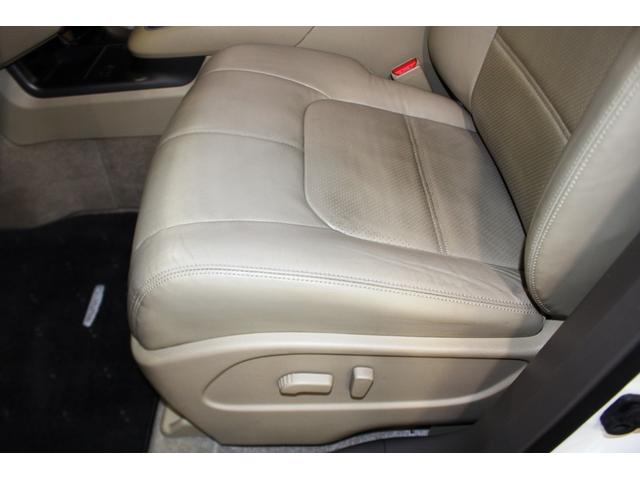 ムラーノ 350XV FOUR☆後期型☆純正フルエアロ・ガラスルーフ インパル検対マフラー・TEIN車高調(電動減衰力コントローラ付)☆パーソナルドライビングポジションメモリ・パワーバックドア・BOSEサウンド☆ベージュ革電動シートヒーター純ナビTV・B/SカメラETC(28枚目)