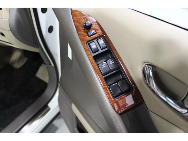 ムラーノ 350XV FOUR☆後期型☆純正フルエアロ・ガラスルーフ インパル検対マフラー・TEIN車高調(電動減衰力コントローラ付)☆パーソナルドライビングポジションメモリ・パワーバックドア・BOSEサウンド☆ベージュ革電動シートヒーター純ナビTV・B/SカメラETC(52枚目)