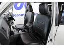 ロング　リミテッドエディション４ＷＤ７人乗☆背面ハードカバー　☆パナソニックナビ／フルセグＴＶ／バックモニター＆アルパイン１０．１型フリップダウンモニター☆４×４エンジニアリング１６インチＡＷ☆ＨＩＤヘッド／オートライト／前後フォグ☆黒革調シートカバー☆ヒッチＭ（22枚目）