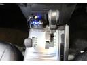ロング　リミテッドエディション４ＷＤ７人乗☆背面ハードカバー　☆パナソニックナビ／フルセグＴＶ／バックモニター＆アルパイン１０．１型フリップダウンモニター☆４×４エンジニアリング１６インチＡＷ☆ＨＩＤヘッド／オートライト／前後フォグ☆黒革調シートカバー☆ヒッチＭ（32枚目）