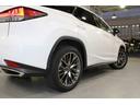 RX300 Fスポーツ☆ユーザー買取1オナ禁煙車☆R2後期型 MOPパノラマルーフ/ルーフレール・360°モニター☆純SDナビ/プレミアムサウンドDTV・Blu-ray・スマホ連携☆赤革スポーツシート電動ヒーター&エアシート☆セーフティシステム+BSM・HUD(52枚目)