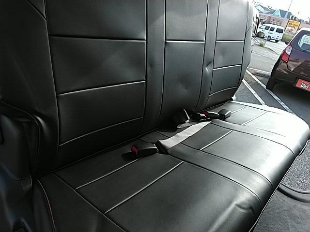 ハイエースバン ロングスーパーＧＬ　・ユーザー買取車・ナビ・バックカメラ・ＣＡＲＶＩＮベッドキット・ＡＣ１００Ｖコンセント・オートエアコン・スマートキー２個（15枚目）