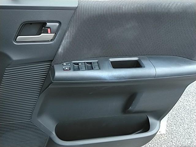 フリード G エアロ ワンオーナーユーザー買取車・片側パワースライドドア・地デジフルセグナビ・バックカメラ・ETC(24枚目)