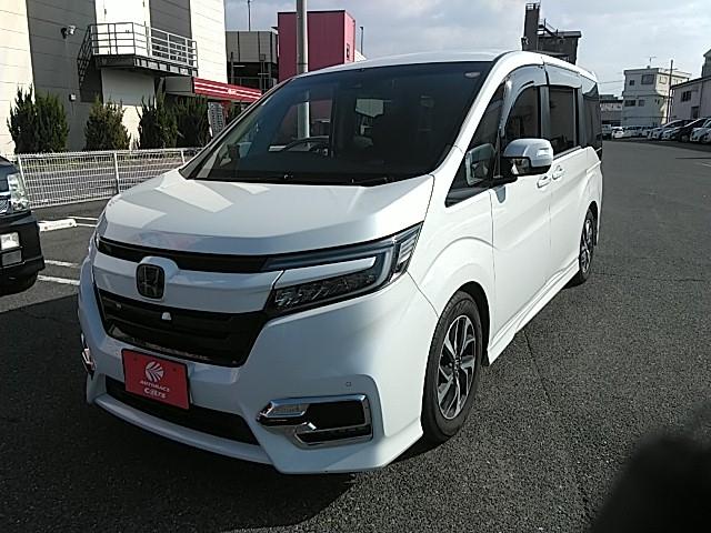 ステップワゴンスパーダ スパーダ ホンダセンシング助手席リフトアップシート車 衝突被害軽減装置 助手席リフトアップシート車(リモコン付き) 両側電動パワースライドドア 純正9インチナビ・天吊りモニター・バックカメラ・ETC スマートキー2個 クルーズコントロール(4枚目)