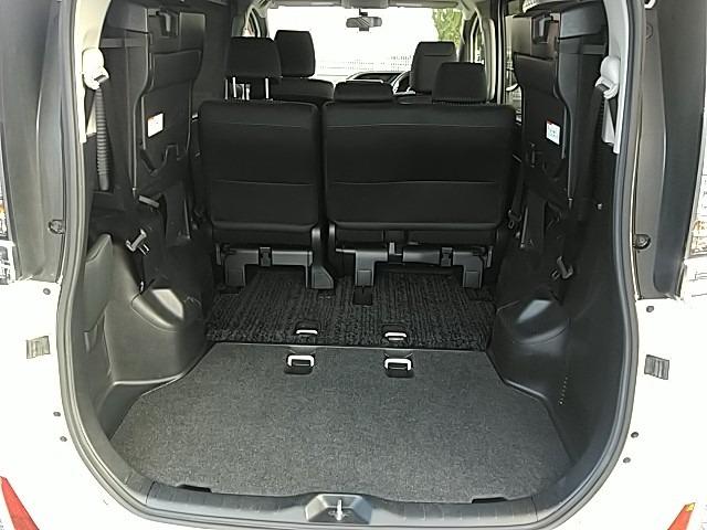 ヴォクシー ＺＳ　煌　ワンオーナーユーザー買取車・両側パワースライドドア・９インチ地デジフルセグナビ・１１型後席フリップダウンモニター・バックカメラ・ビルトインＥＴＣ・前後ドライブレコーダー・クルーズコントロール付き（15枚目）