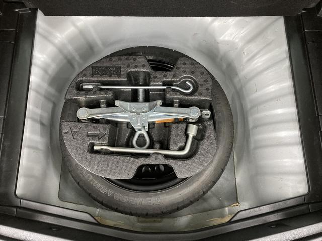 ノート ライダー　修復歴なし　プッシュスタート　オートミラー　ＣＶＴ　オートエアコン　ＥＴＣ　アイドリングストップ　純正アルミホイール　チルトステアリング　シートリフター　Ｗエアバッグ　ハロゲンヘッドライト（24枚目）