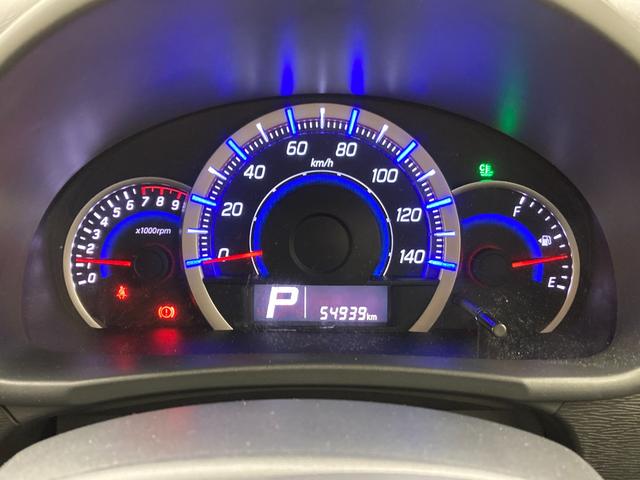 ワゴンＲスティングレー Ｘ　修復歴なし　純正オーディオ（ＣＤ／ＦＭ／ＡＭ）　オートライト　プッシュスタート　ＣＶＴ　オートエアコン　ＥＴＣ　アイドリングストップ　純正アルミホイール　チルトステアリング　シートリフター（6枚目）