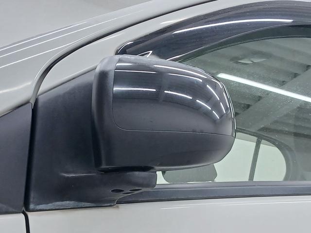 ミライース Ｄ　修復歴なし　純正オーディオ　レベライザー　板カギ　手動ミラー　Ｗエアバッグ　ＡＢＳ　ＣＶＴ　マニュアルエアコン　ハロゲンヘッドライト　アイドリングストップ　ＩＳＯＦＩＸ　純正スチールホイール（19枚目）