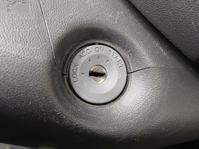 ハイゼットカーゴ スペシャル　修復歴なし　純正オーディオ（ＦＭ／ＡＭ）　手動ミラー　Ｗエアバッグ　ＡＴ（４速）　ハロゲンヘッドライト　両側スライドドア　レベライザー　板カギ　パワーステアリング　マット　バイザー（37枚目）