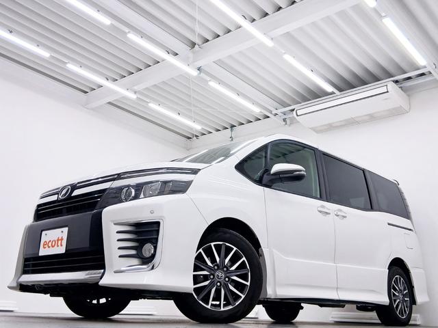 ヴォクシー ＺＳ　修復歴なし　バックカメラ　オートミラー　サイドエアバッグ　純正ナビ（ＣＤ／ＤＶＤ／Ｂｌｕｅｔｏｏｔｈ／フルセグ）ステアリングリモコン　両側パワースライドドア　ロールサンシェード　イージークローザー（2枚目）